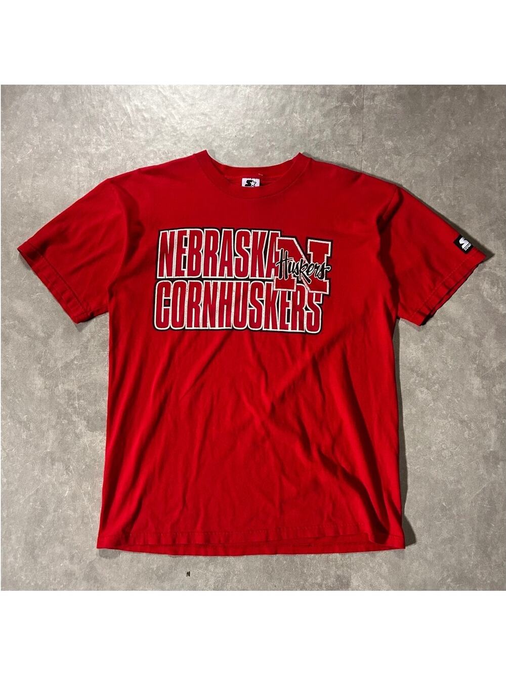 90's Vintage Nebraska Cornhuskers Starter Red T-Shirt -M